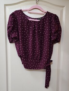 OLM PUFF SLEEVE TIE-WAIST BLOUSE